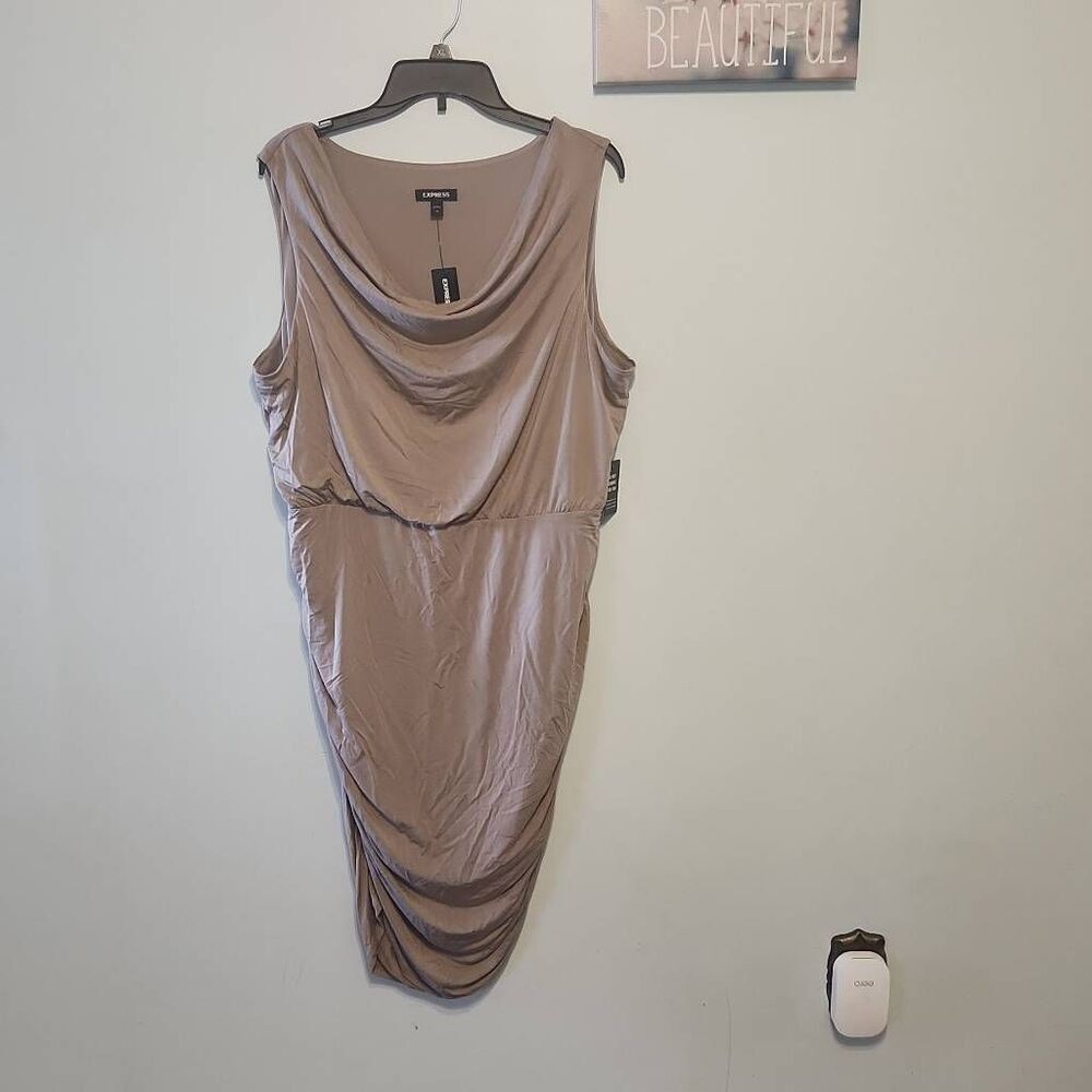 NWT Express Tan Brown Ruched Scoop Neck Sleeveless Bodycon Ruched Side Dress XL